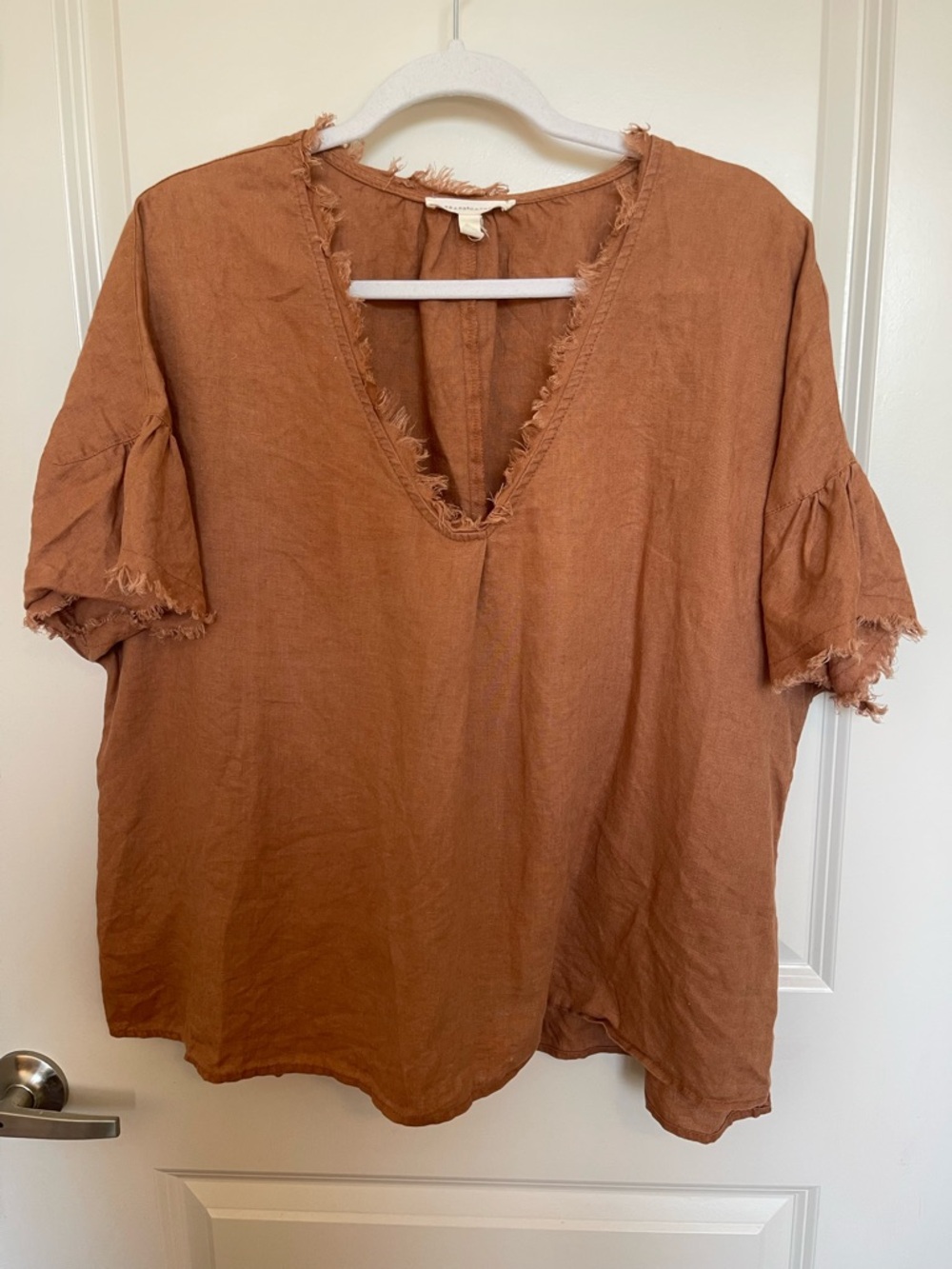 Women’s Copper/Brown Frayed V-Neck Linen Top